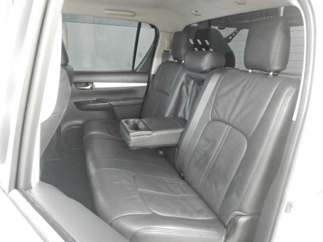 トヨタ ハイラックス ２．４ Ｚ ディーゼルターボ ４ＷＤ R4年 (九州・沖縄) 99