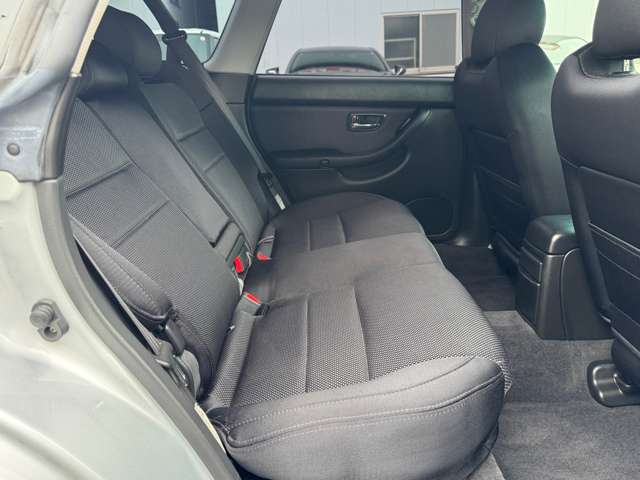 スバル レガシィツーリングワゴン ２．０ ＧＴ－Ｂ Ｅ－ＴＵＮＥ ＩＩ ４ＷＤ H14年 (近畿) 99