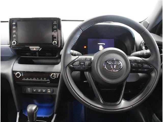 トヨタ ヤリスクロス　ハイブリッド １．５ ハイブリッド Ｚ Ｅ－ＦＯＵＲ ４ＷＤ R5年 (北海道) 99