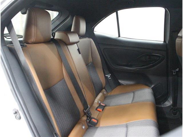 トヨタ ヤリスクロス　ハイブリッド １．５ ハイブリッド Ｚ Ｅ－ＦＯＵＲ ４ＷＤ R5年 (北海道) 99