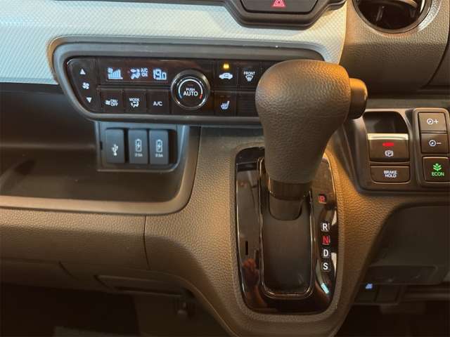 ホンダ Ｎ　ＢＯＸ ６６０ Ｌ R5年 (近畿) 99