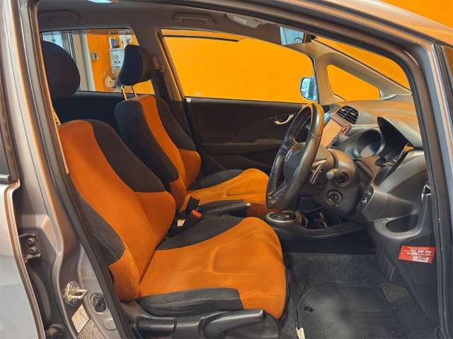ホンダ フィット １．５ ＲＳ H24年 (近畿) 99