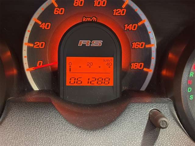 ホンダ フィット １．５ ＲＳ H24年 (近畿) 99