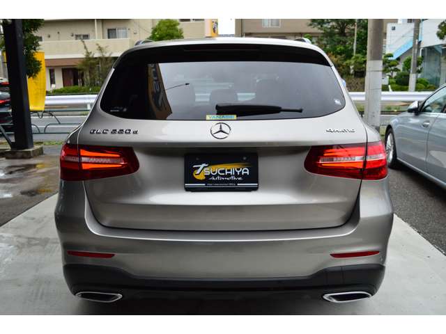 メルセデスベンツ ＧＬＣクラス ２２０ Ｄ ４マチック ローレウス エディション ディーゼルターボ ４ＷＤ R1年 (関東) 99