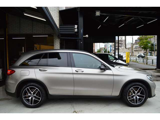 メルセデスベンツ ＧＬＣクラス ２２０ Ｄ ４マチック ローレウス エディション ディーゼルターボ ４ＷＤ R1年 (関東) 99
