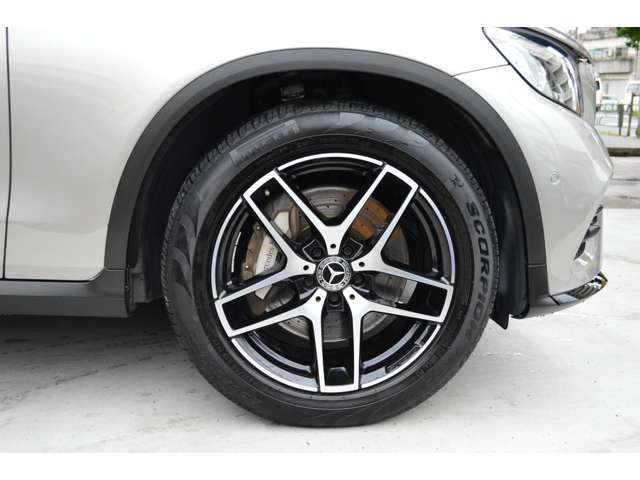 メルセデスベンツ ＧＬＣクラス ２２０ Ｄ ４マチック ローレウス エディション ディーゼルターボ ４ＷＤ R1年 (関東) 99