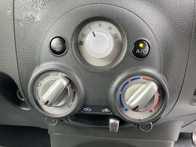 日産 キューブ １．５ １５Ｘ H28年 (関東) 99