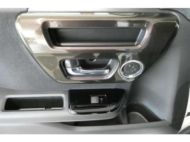ホンダ Ｎ　ＢＯＸ カスタム ６６０ Ｇ Ｌ ターボ ホンダセンシング ４ＷＤ R2年 (東北) 99