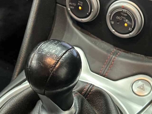 日産 フェアレディＺ ３．７ ＮＩＳＭＯ H26年 (関東) 99