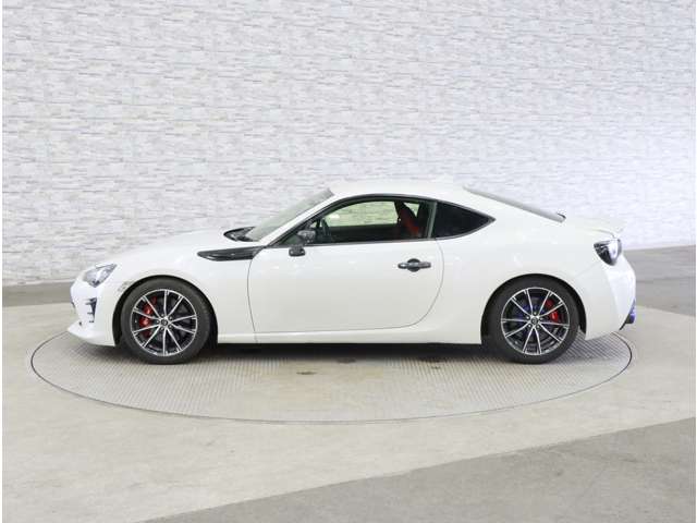トヨタ ８６ ２．０ ＧＴ R1年 (関東) 99