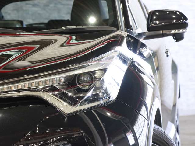 トヨタ Ｃ−ＨＲ ハイブリッド １．８ Ｇ H29年 (関東) 99