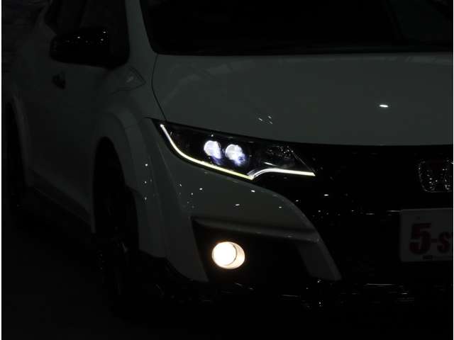 ホンダ シビック ２．０ H28年 (関東) 99