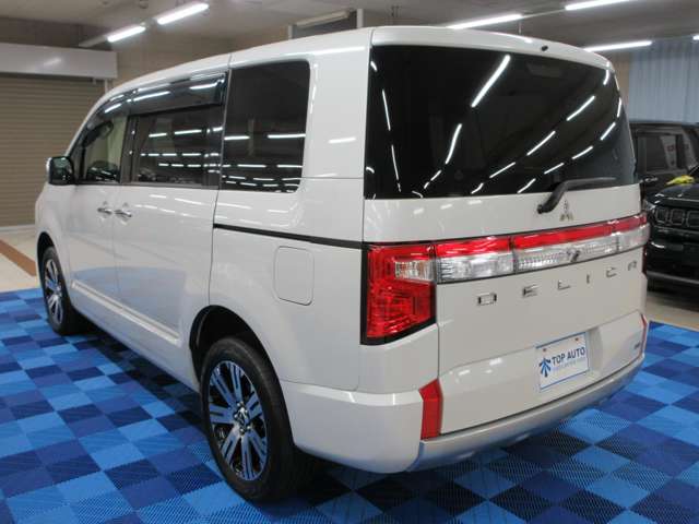 三菱 デリカ　Ｄ：５ ２．２ Ｐ ディーゼルターボ ４ＷＤ R3年 (関東) 99