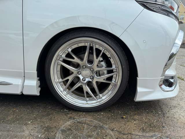 トヨタ アルファード　ハイブリッド ハイブリッド ２．５ Ｚ Ｅ－ＦＯＵＲ ４ＷＤ R7年 () 99