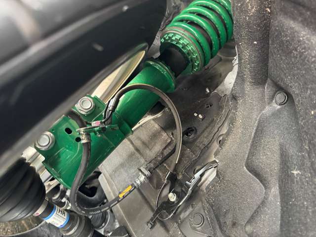 トヨタ アルファード　ハイブリッド ハイブリッド ２．５ Ｚ Ｅ－ＦＯＵＲ ４ＷＤ R7年 () 99