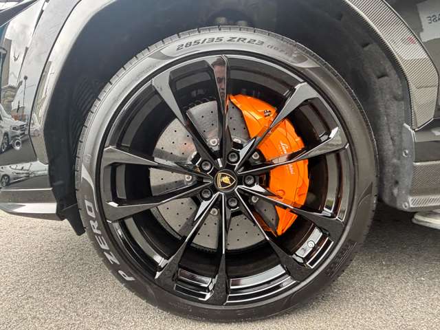 ランボルギーニ ウルス ４．０ ４ＷＤ R1年 (近畿) 99