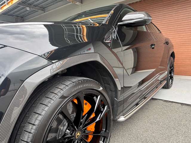 ランボルギーニ ウルス ４．０ ４ＷＤ R1年 (近畿) 99