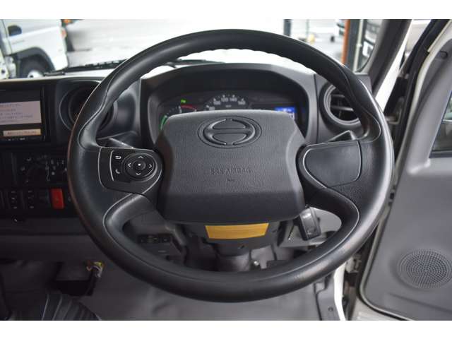 日野自動車 デュトロ ４．０ＤＴ ダブルキャブ 全低床 R1年 (近畿) 99