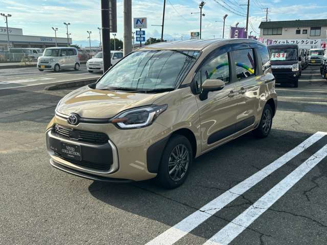 トヨタ シエンタ　ハイブリッド ハイブリッド １．５ Ｚ Ｅ－ＦＯＵＲ ４ＷＤ R5年 (東北) 99
