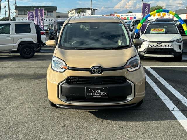 トヨタ シエンタ　ハイブリッド ハイブリッド １．５ Ｚ Ｅ－ＦＯＵＲ ４ＷＤ R5年 (東北) 99