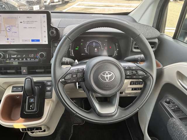 トヨタ シエンタ　ハイブリッド ハイブリッド １．５ Ｚ Ｅ－ＦＯＵＲ ４ＷＤ R5年 (東北) 99