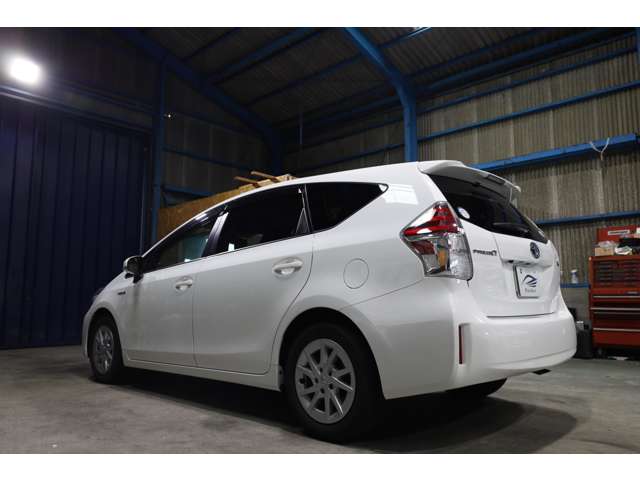トヨタ プリウスΑ １．８ Ｓ H27年 (東海) 99