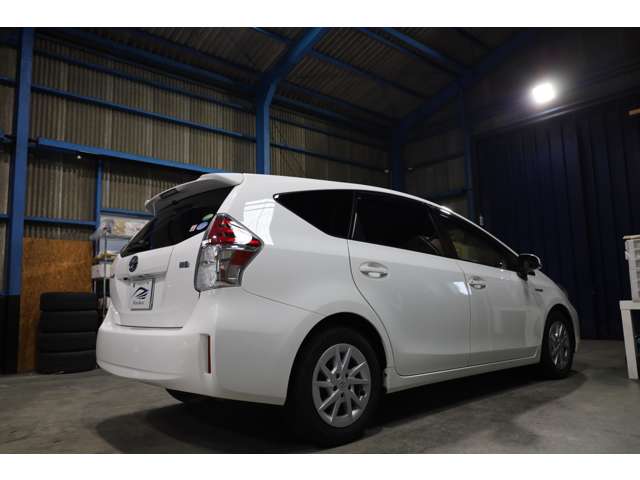 トヨタ プリウスΑ １．８ Ｓ H27年 (東海) 99