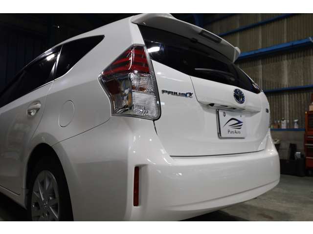 トヨタ プリウスΑ １．８ Ｓ H27年 (東海) 99