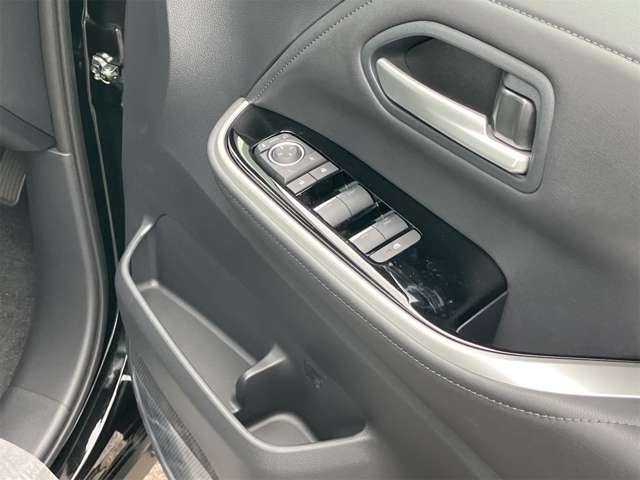トヨタ ノア １．８ ハイブリッド Ｓ－Ｚ R8年 (東海) 99