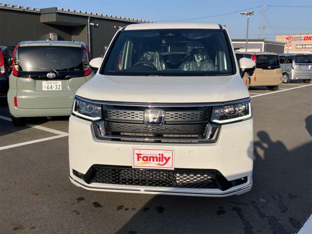ホンダ ステップワゴン　ハイブリッド ２．０ Ｅ：ＨＥＶ スパーダ R8年 (東海) 99