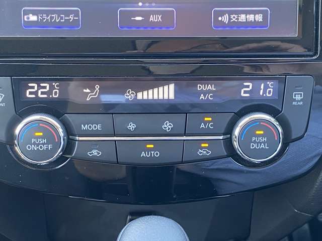 日産 エクストレイル ２．０ ２０Ｘ エクストリーマーＸ ３列車 ４ＷＤ R1年 (中国) 99