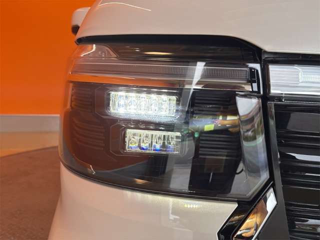 ホンダ Ｎ　ＢＯＸ カスタム ６６０ ターボ R8年 () 99