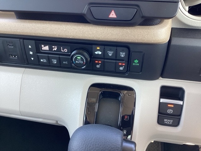 ホンダ Ｎ　ＢＯＸ ６６０ ファッションスタイル ２トーン R7年 (近畿) 99