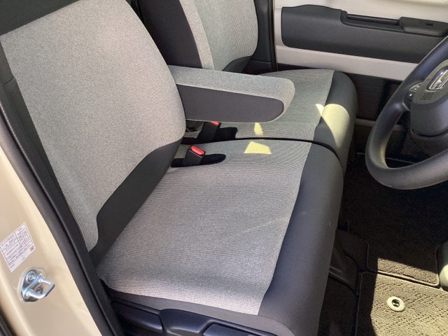 ホンダ Ｎ　ＢＯＸ ６６０ ファッションスタイル ２トーン R7年 (近畿) 99