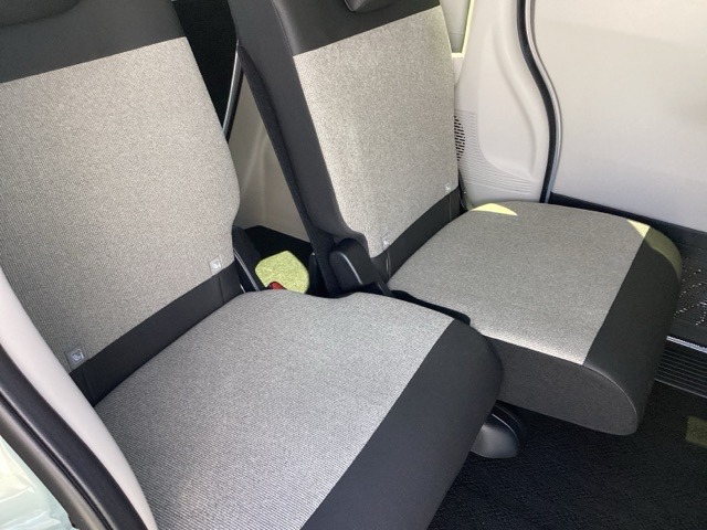ホンダ Ｎ　ＢＯＸ ６６０ ファッションスタイル ２トーン R7年 (近畿) 99