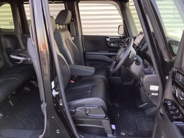 ホンダ Ｎ　ＢＯＸ カスタム ６６０ Ｌ R3年 (近畿) 99
