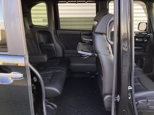 ホンダ Ｎ　ＢＯＸ カスタム ６６０ Ｌ R3年 (近畿) 99