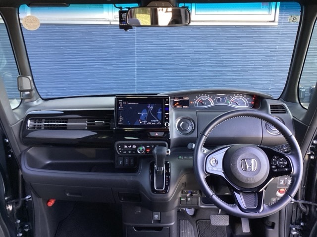 ホンダ Ｎ　ＢＯＸ カスタム ６６０ Ｌ ターボ R3年 (近畿) 99