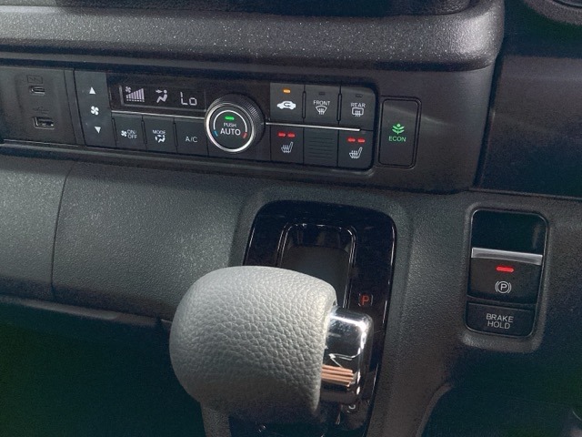 ホンダ Ｎ　ＢＯＸ カスタム ６６０ ターボ R7年 (近畿) 99