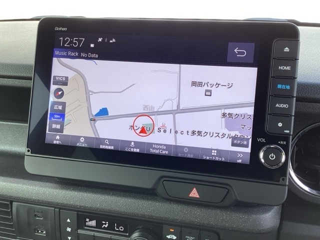 ホンダ Ｎ　ＢＯＸ カスタム ６６０ ターボ ブラック スタイル R8年 () 99