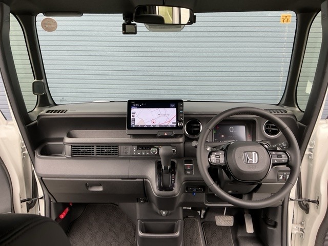 ホンダ Ｎ　ＢＯＸ カスタム ６６０ ターボ R5年 (近畿) 99