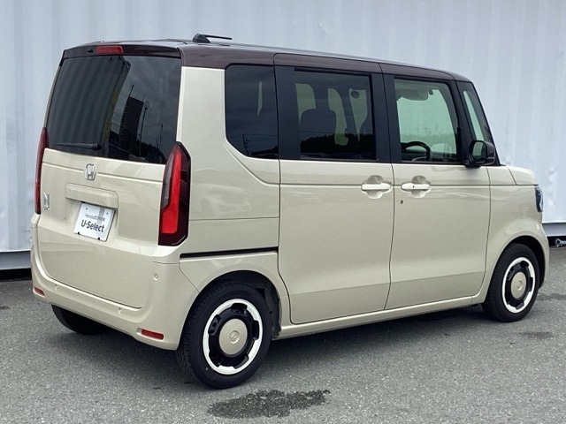 ホンダ Ｎ　ＢＯＸ ６６０ ファッションスタイル ２トーン R7年 (近畿) 99