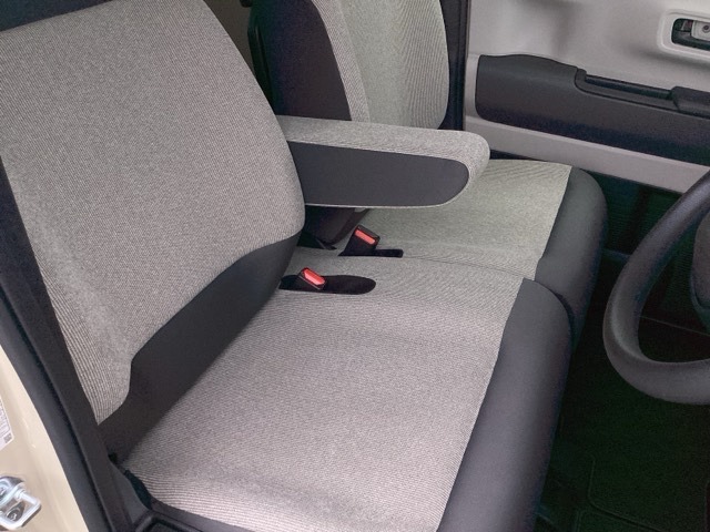 ホンダ Ｎ　ＢＯＸ ６６０ ファッションスタイル ２トーン R7年 (近畿) 99