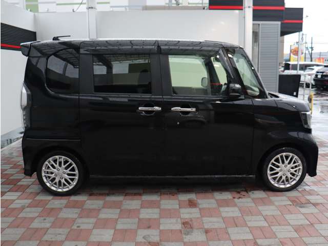 ホンダ Ｎ　ＢＯＸ カスタム ６６０ Ｌ ターボ R4年 (関東) 99
