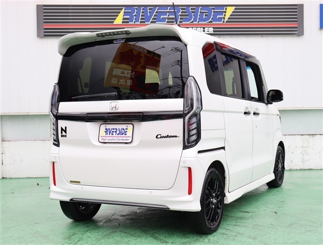 ホンダ Ｎ　ＢＯＸ カスタム ６６０ Ｌ ターボ スタイルプラス ブラック R5年 () 99