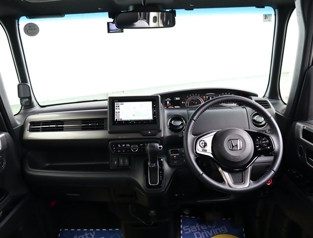 ホンダ Ｎ　ＢＯＸ カスタム ６６０ Ｌ ターボ スタイルプラス ブラック R5年 () 99