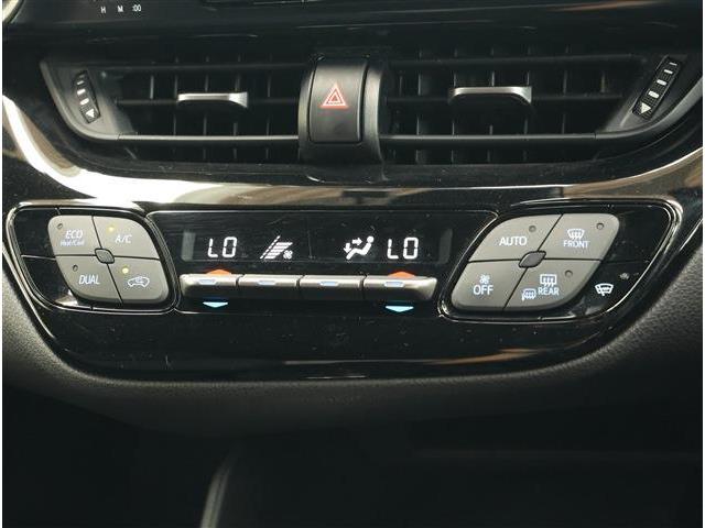 トヨタ Ｃ−ＨＲ ハイブリッド １．８ Ｓ ＬＥＤ パッケージ R1年 () 99