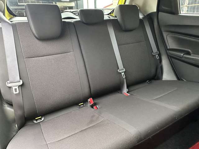 スズキ スイフト スポーツ １．４ セーフティパッケージ装着車 R2年 () 99