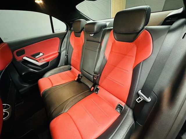 メルセデスベンツ Ａクラス Ａ２５０ ４マチック ＡＭＧライン ４ＷＤ R2年 () 99