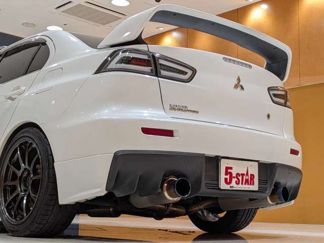 三菱 ランサー ２．０ ＧＳＲ Ｘ ４ＷＤ H22年 (関東) 99